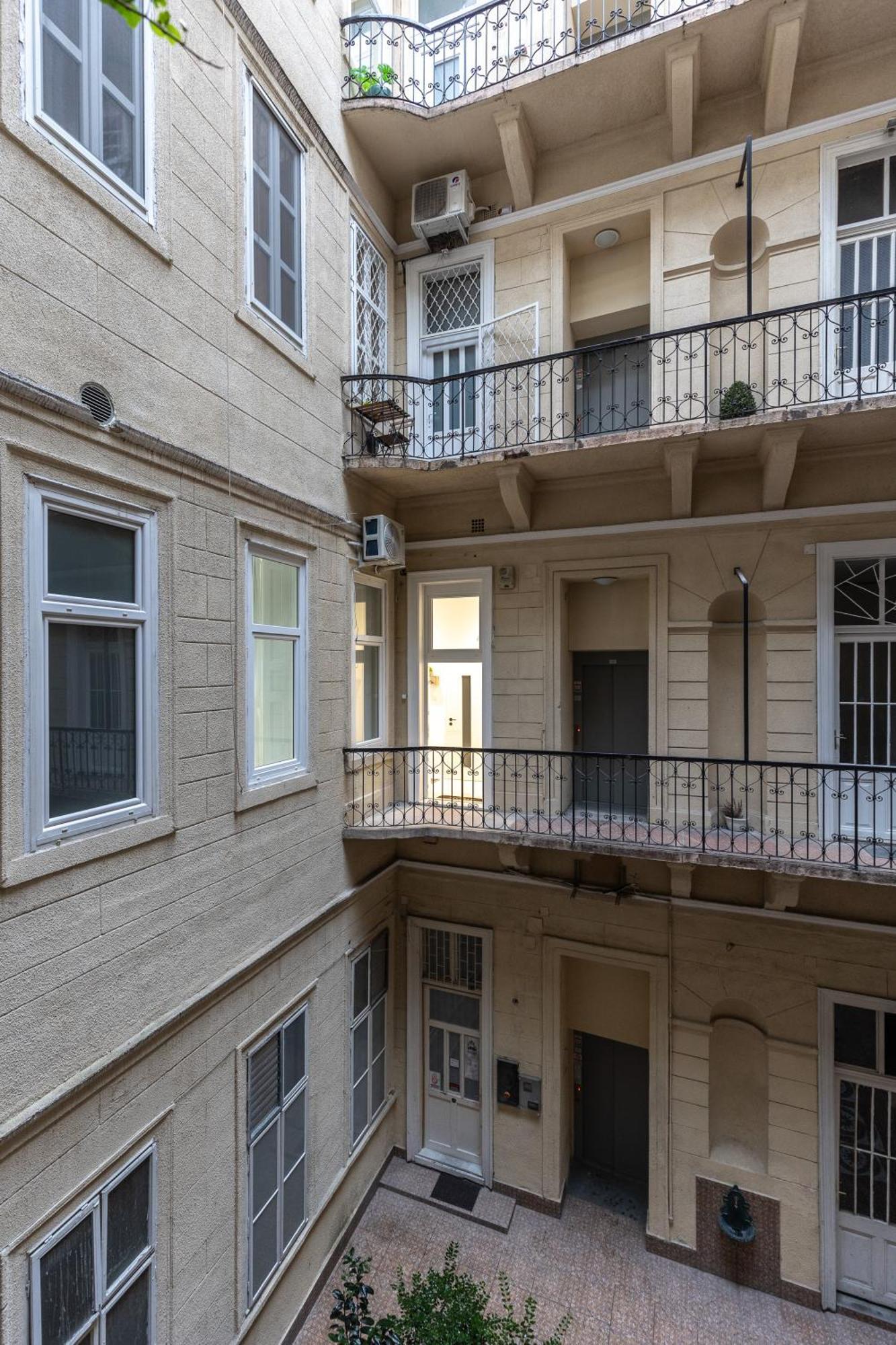 Andrassy Square Residence Будапеща Екстериор снимка